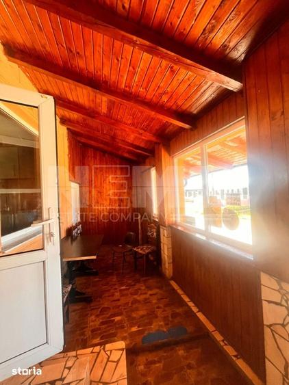 Spațiu comercial, de 60 mp, în Șcheia