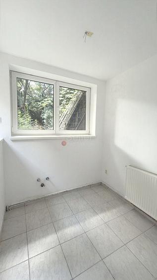 Spațiu comercial, de 107 mp, în Central