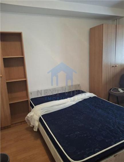 Garsonieră decomandată în Între Lacuri
