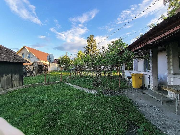 Casă cu 3 camere cu Teren 10 Mp în Central