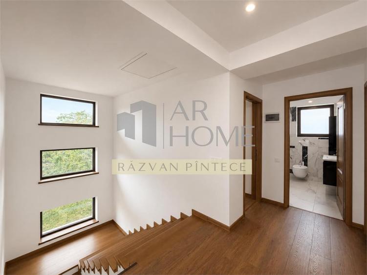 Casă cu 4 camere cu Teren 783 Mp în Cornu