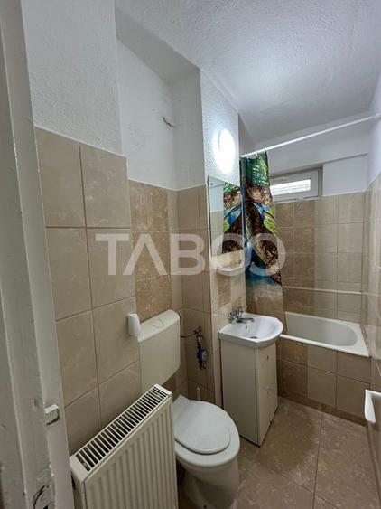 Apartament cu 2 camere nedecomandat, mobilat în Mihai Viteazul