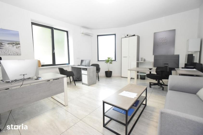 Casă cu 8 camere cu Teren 366 Mp în Calea București