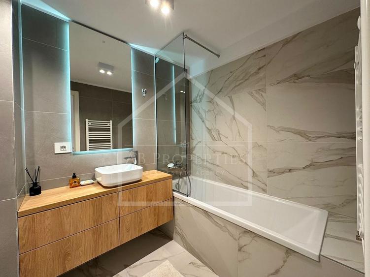 Apartament cu 2 camere decomandat, mobilat în Băneasa