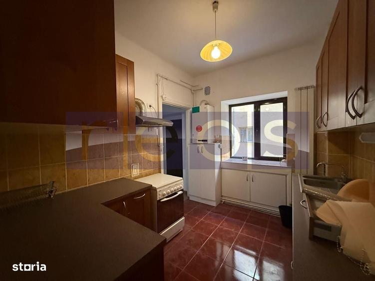 Apartament cu 4 camere în Amzei