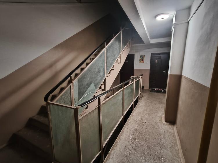 Apartament cu 3 camere în Dacia