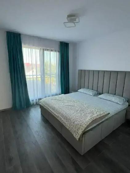 Casă cu 4 camere cu Canalizare în 23 August (Cațelul)