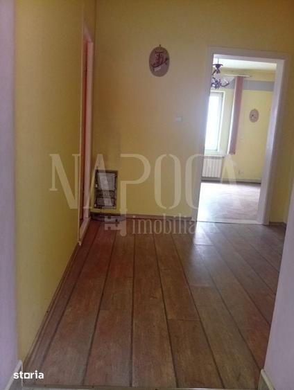 Casă cu 5 camere cu Teren 349 Mp în Iorga