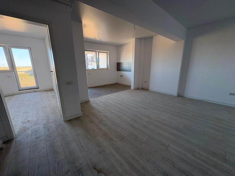 Apartament cu 2 camere decomandat în Berceni