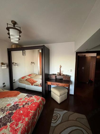 Apartament cu 2 camere decomandat în Trivale