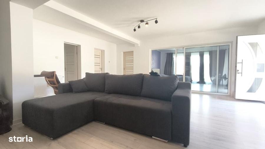 Casă cu 3 camere în Bretea Mureșană
