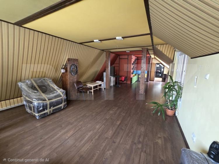 Casă individuală cu 6 camere cu Canalizare în Libertății