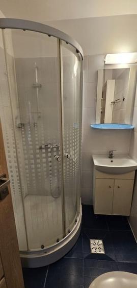 Apartament cu 4 camere decomandat în Calea Dumbrăvii