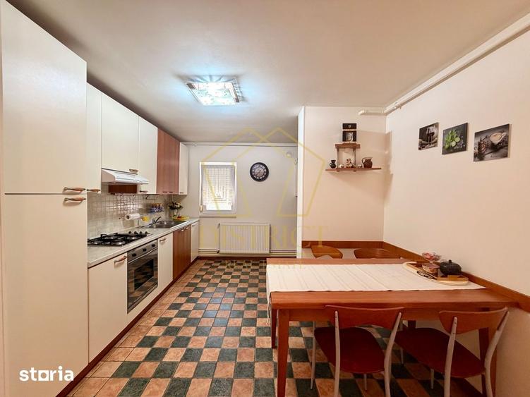 Apartament cu 3 camere semidecomandat, mobilat în Olimpia-Stadion