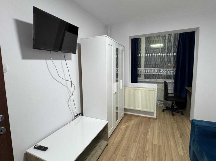 Apartament cu 2 camere decomandat în Complex Studențesc