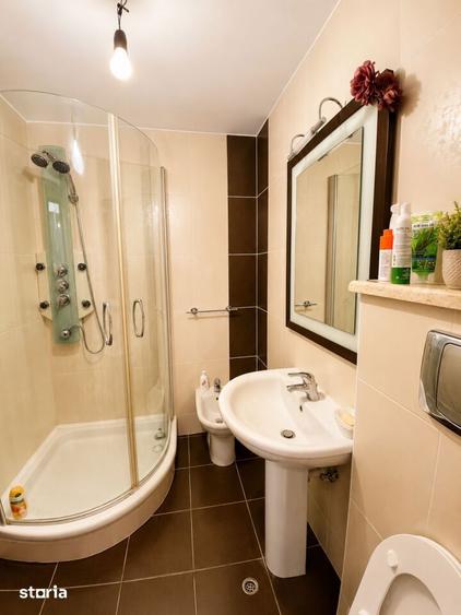 Apartament cu 2 camere decomandat în Băneasa