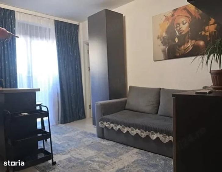 Garsonieră decomandată în Nord
