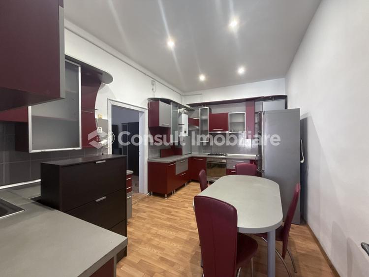 Duplex cu 4 camere cu Canalizare în Gruia