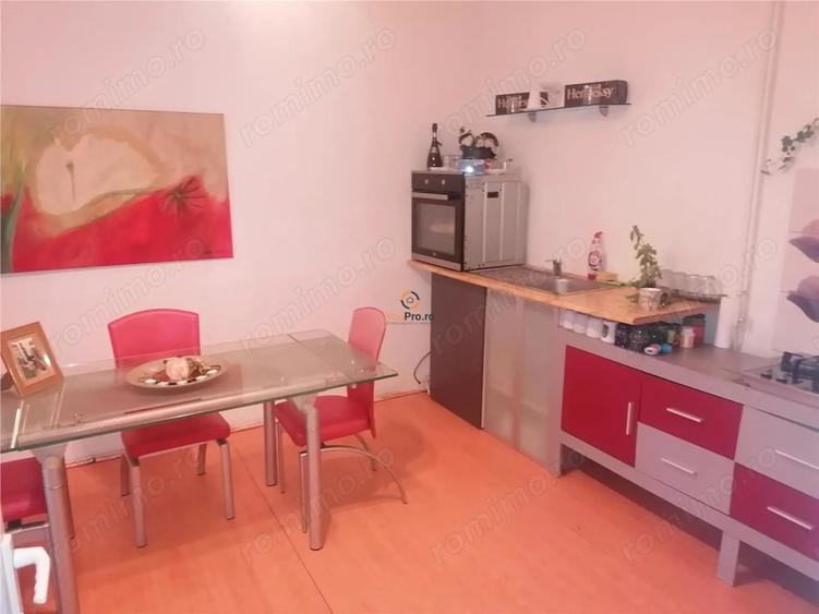Casă cu 3 camere cu Teren 618 Mp în Girocului