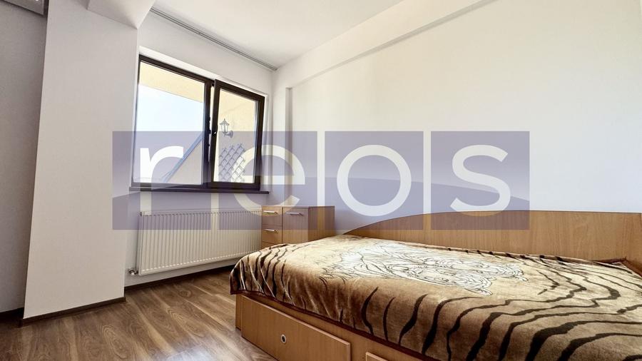 Apartament cu 3 camere semidecomandat, mobilat în 1 Mai
