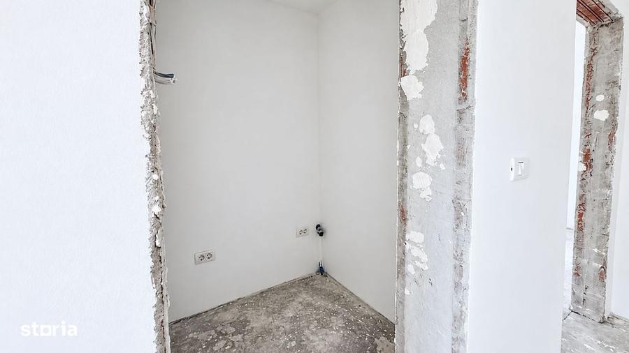 Casă cu 4 camere cu Teren 634 Mp în Ghiroda