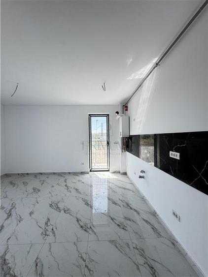 Apartament cu 2 camere semidecomandat în Giroc