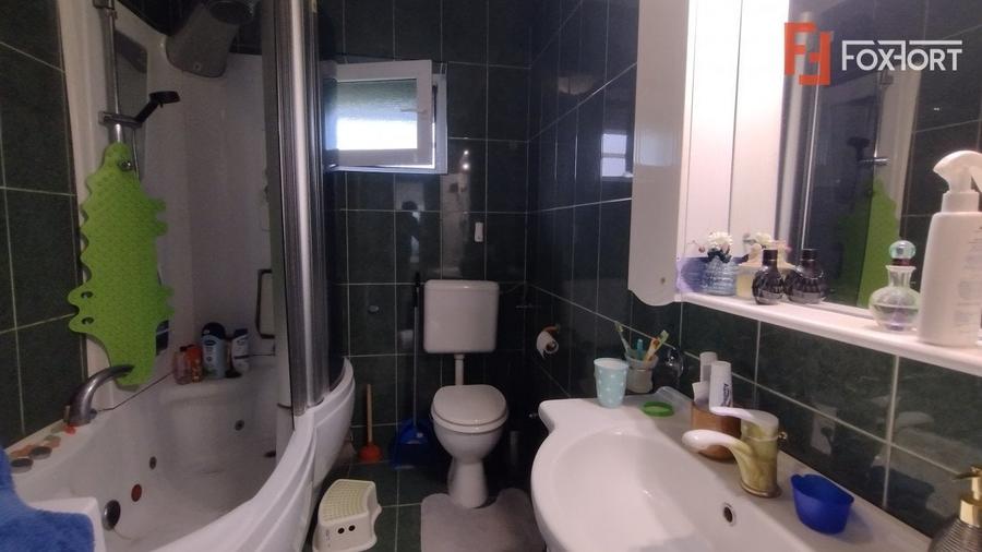 Casă individuală cu 3 camere cu Canalizare în Mehala