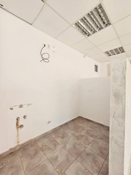 Spațiu comercial, de 104 mp, în Dobroești