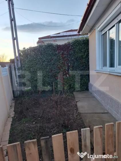 Casă cu 3 camere cu Teren 500 Mp în Central