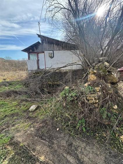 Teren Construcții intravilan de 1000 mp, în Nădășelu