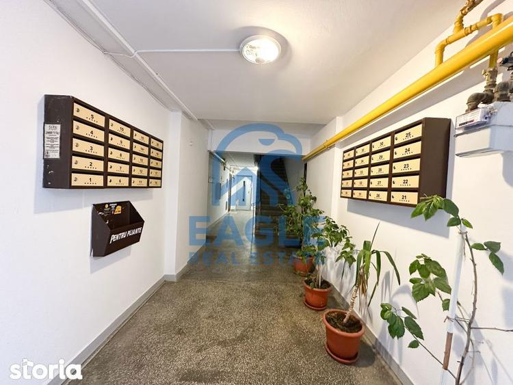 Apartament cu 2 camere decomandat, mobilat în Central