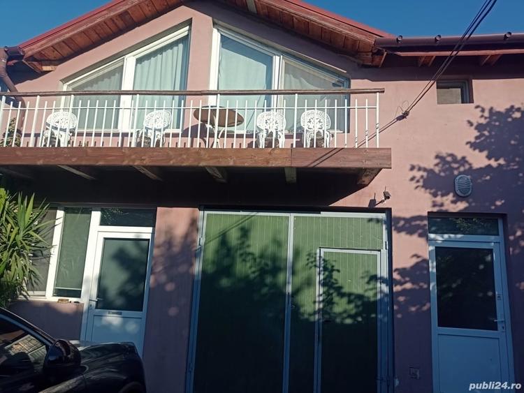 Apartament cu 2 camere decomandat în Pârneava