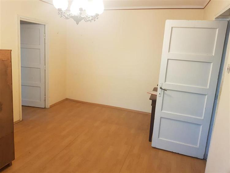 Apartament cu 2 camere semidecomandat în Apollo