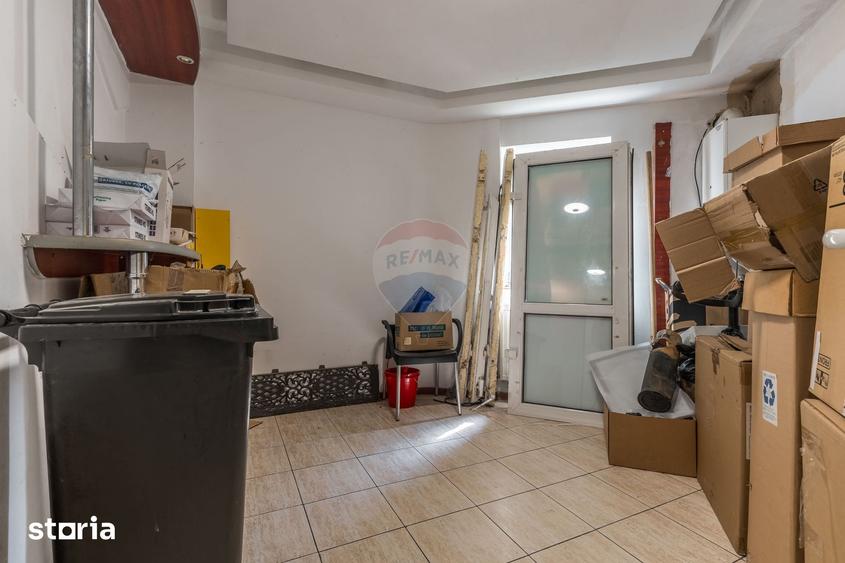 Spațiu comercial, de 50 mp, în Zorleni