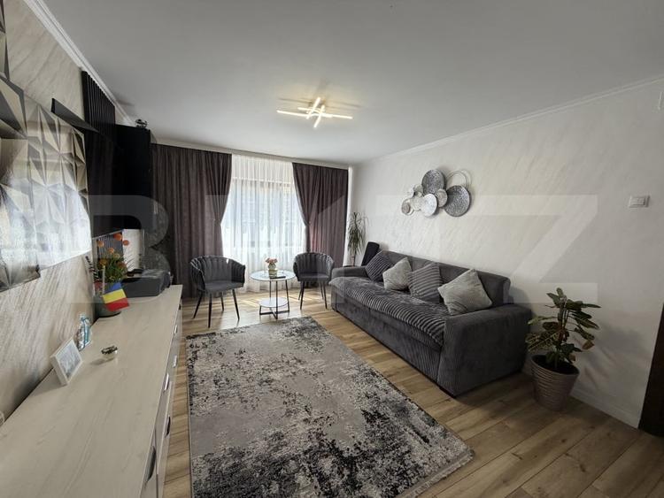 Apartament cu 2 camere decomandat, mobilat în Central