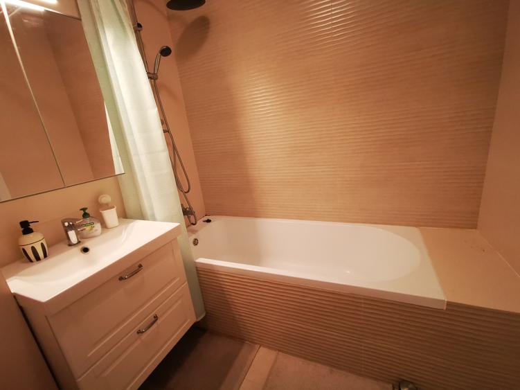 Apartament cu 2 camere decomandat în Grozăvești