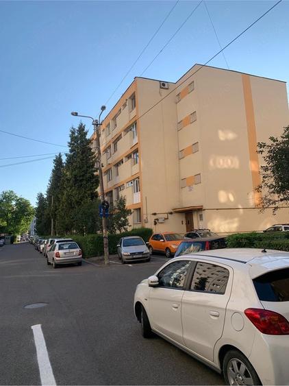 Garsonieră decomandată în Grigorescu
