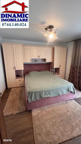Apartament cu 2 camere decomandat în Vest