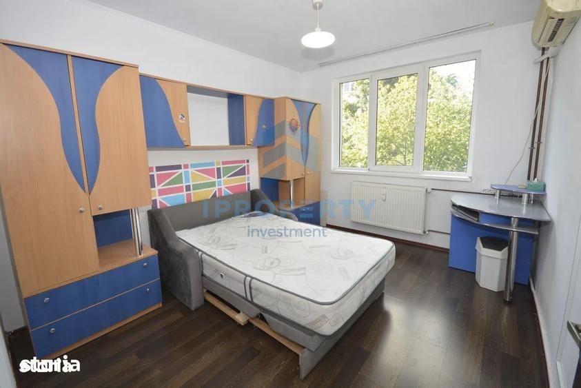 Apartament cu 4 camere decomandat, mobilat în Drumul Taberei