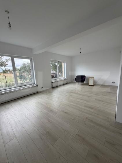 Casă individuală cu 4 camere cu Teren 600 Mp în Sud