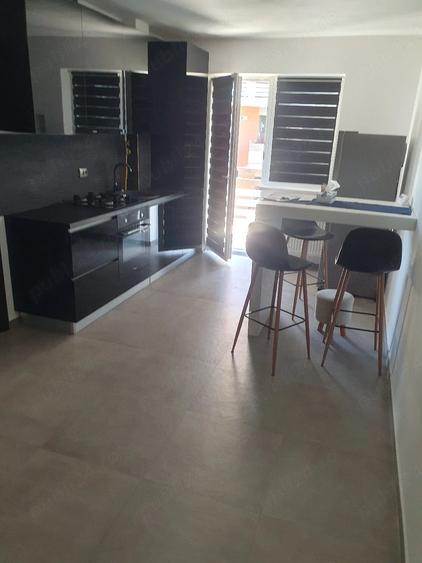 Apartament cu 2 camere nedecomandat în Sânpetru