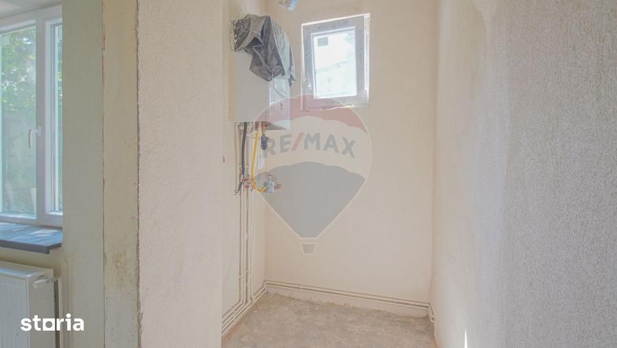 Casa cu poten?ial in Centrul Civic Bra?ov | 4 camere - 6