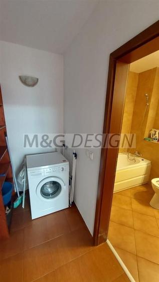 Apartament cu 2 camere decomandat în Aradului