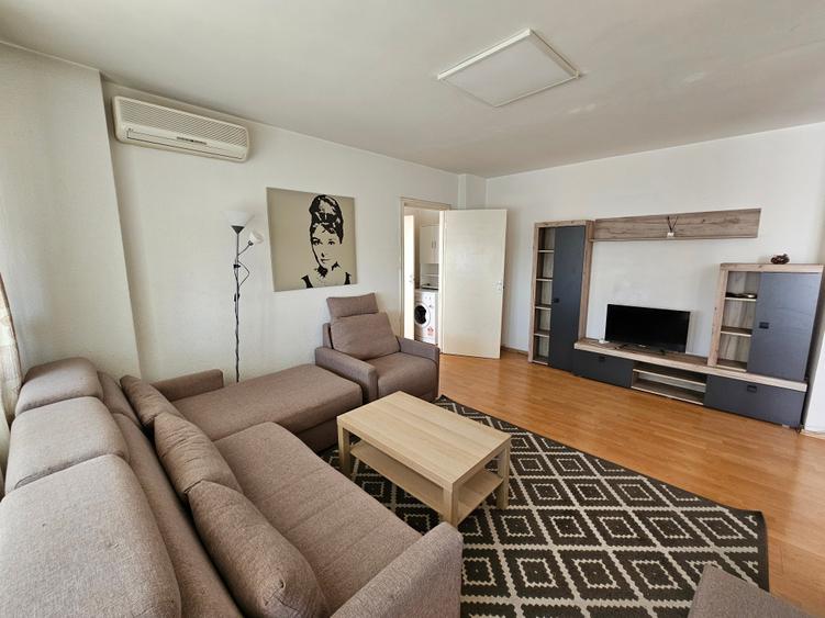 Apartament cu 2 camere semidecomandat în Unirii