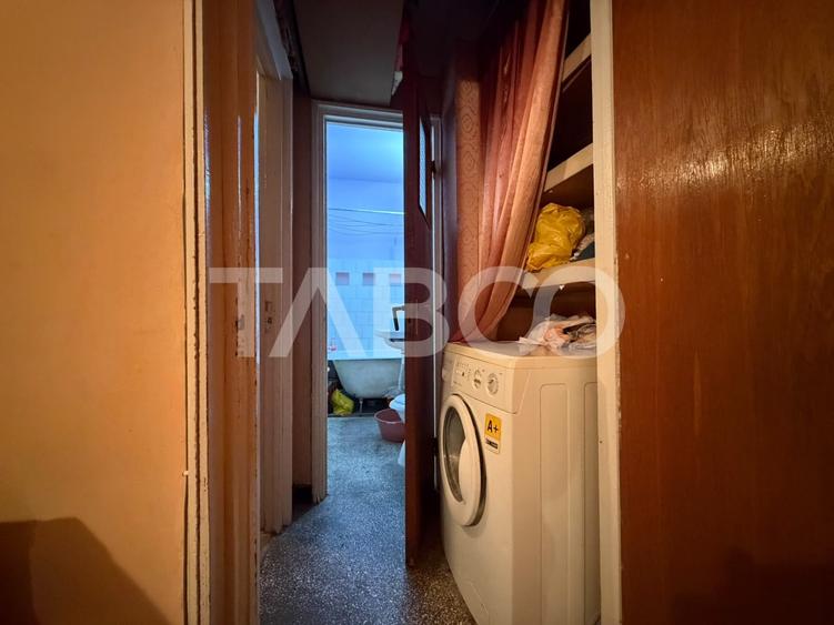 Apartament cu 3 camere semidecomandat, mobilat în Mănăștur