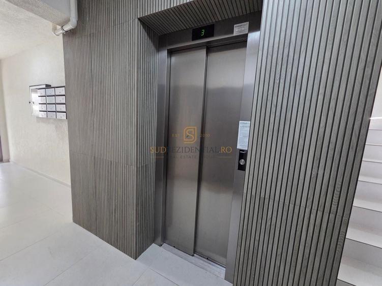 Apartament cu 2 camere decomandat în Apărătorii Patriei