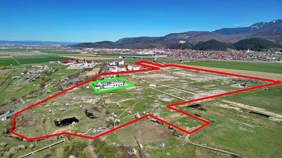 Teren Construcții intravilan de 185299 mp, în Central