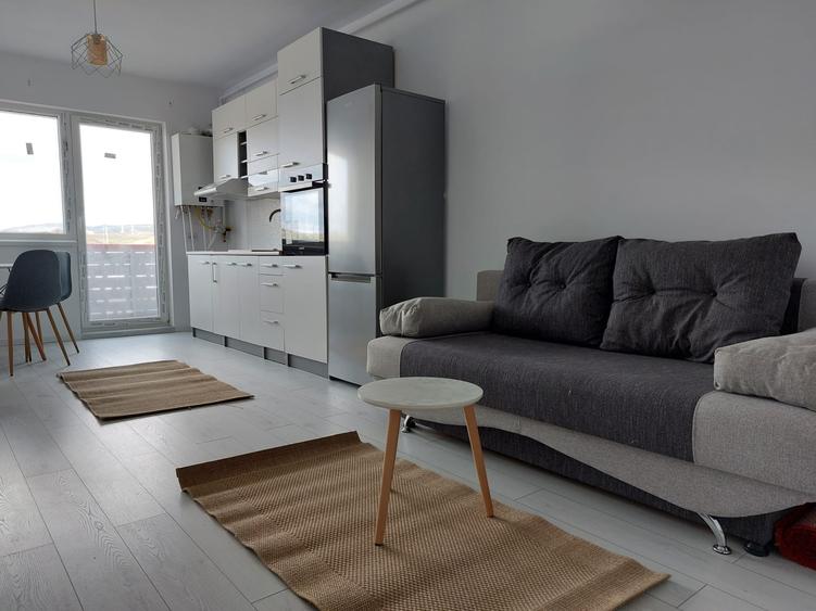 Apartament cu 2 camere semidecomandat în Baciu