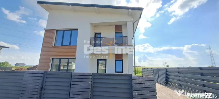 Casă cu 4 camere cu Teren 350 Mp în Miroslava