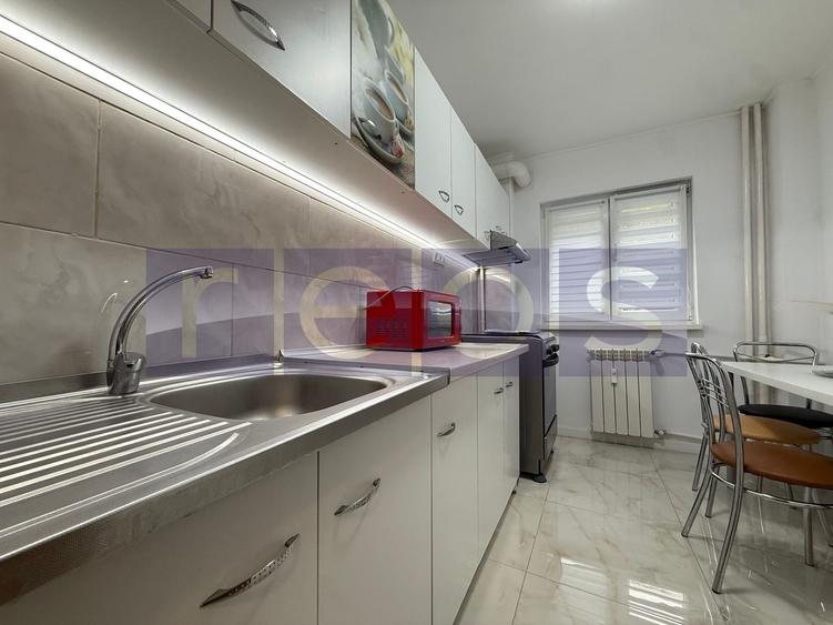 Apartament cu 2 camere decomandat în Titan